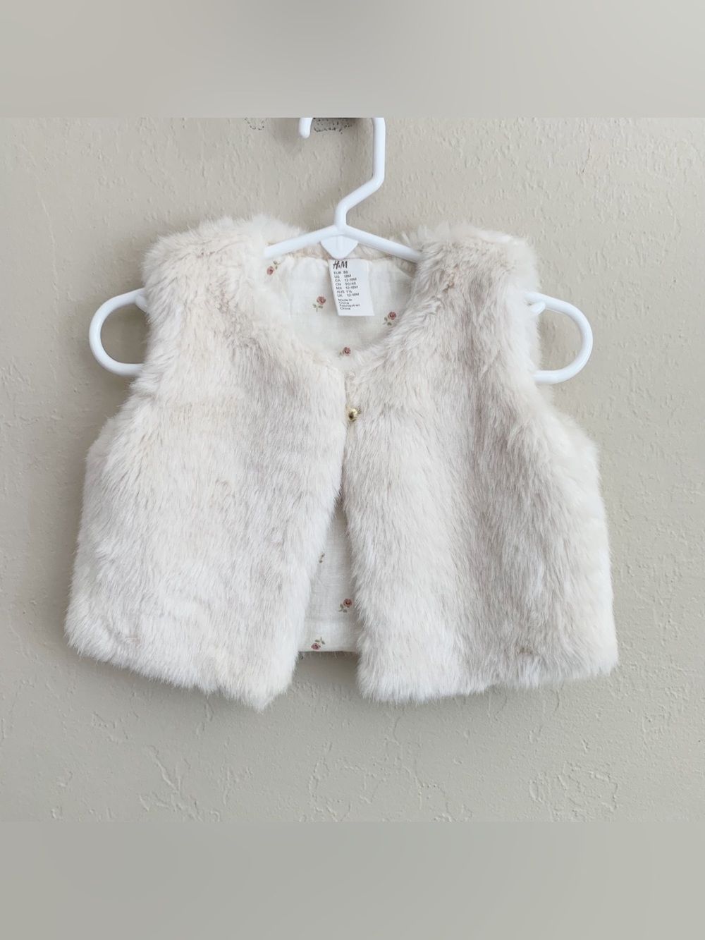 H&M Faux Fur Vest • 18 Months